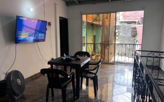 Propiedad central y grande