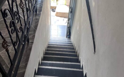 Propiedad central y grande