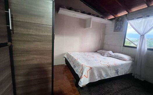 Casa grande a buen precio