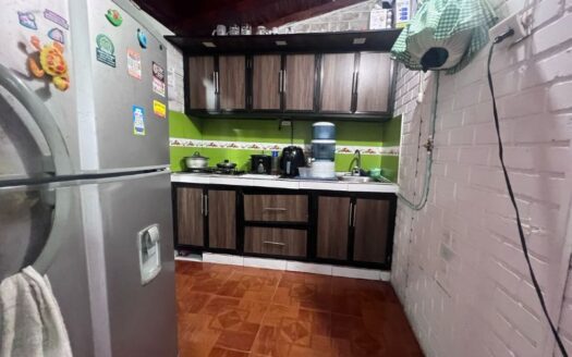 Casa grande a buen precio