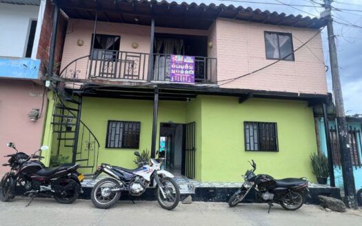 Casa grande a buen precio