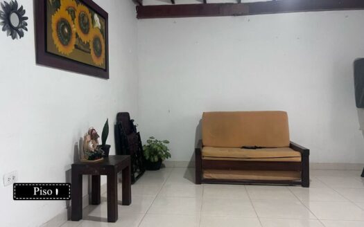 Casa grande a buen precio