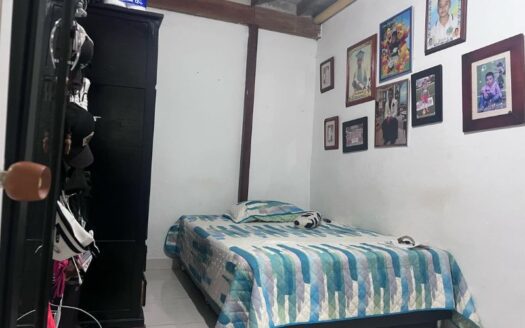 Casa grande a buen precio