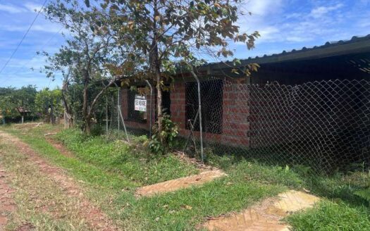 Casa Semi Campestre Con Amplias zonas verdes