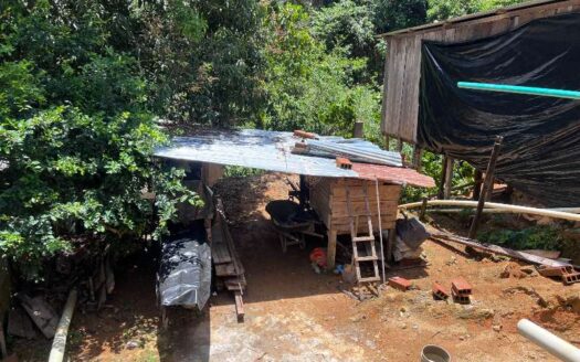 Casa Con Patio Grande a Bordo De Calle