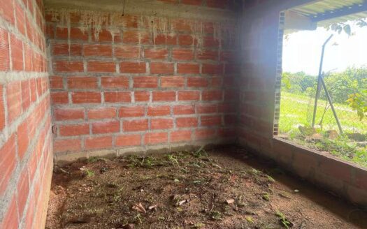 Casa Semi Campestre Con Amplias zonas verdes