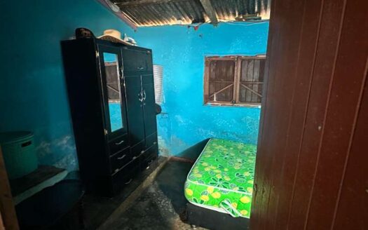 Propiedad Esquinera con Frente Amplio