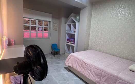 Casa Grade Con Excelente Ubicación