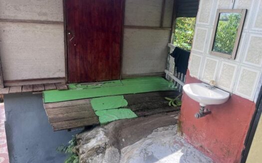 Propiedad grande cerca al centro