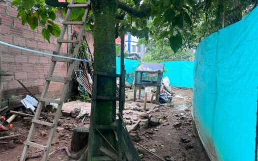 Propiedad grande con buena ubicación