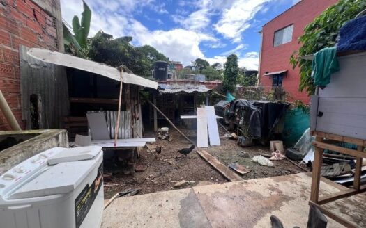 Propiedad de dos niveles central