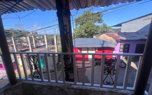 Casa de Dos Pisos en Segovia – Barrio La Paz