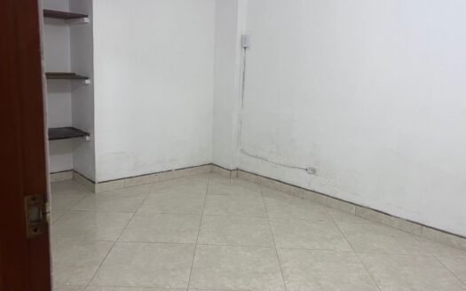Apartamento De Tres Habitaciones